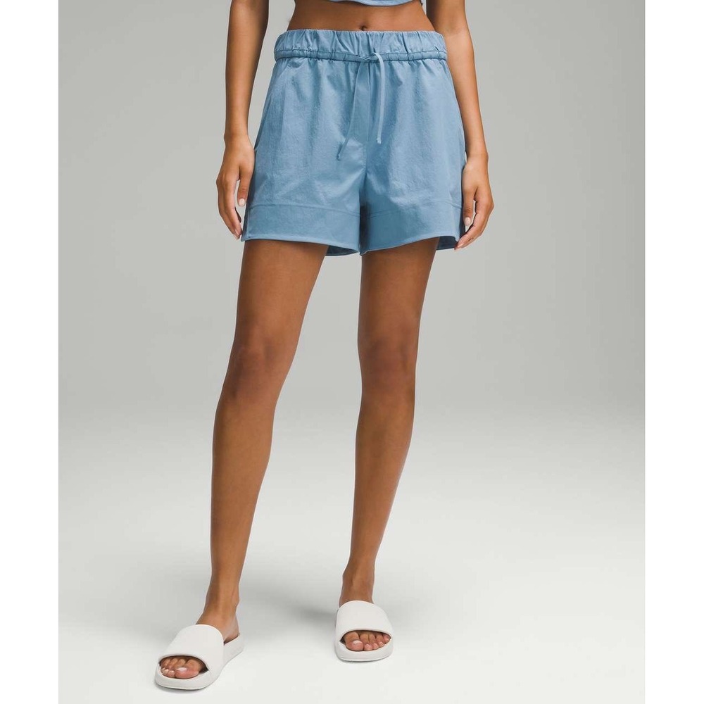 Lululemon Cinchable Waist High Rise Woven Shorts 3.5" Blue Womens Medium